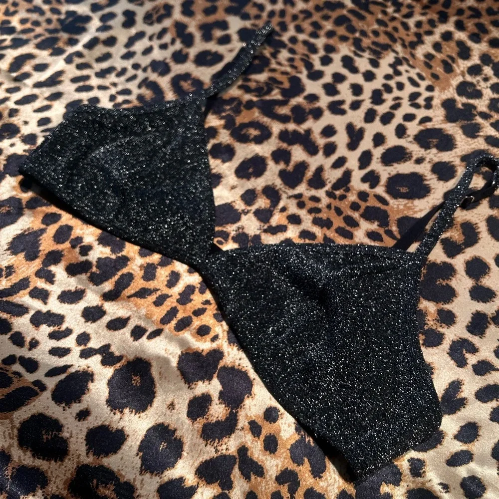 SHEIN Black Glittery Bra Top